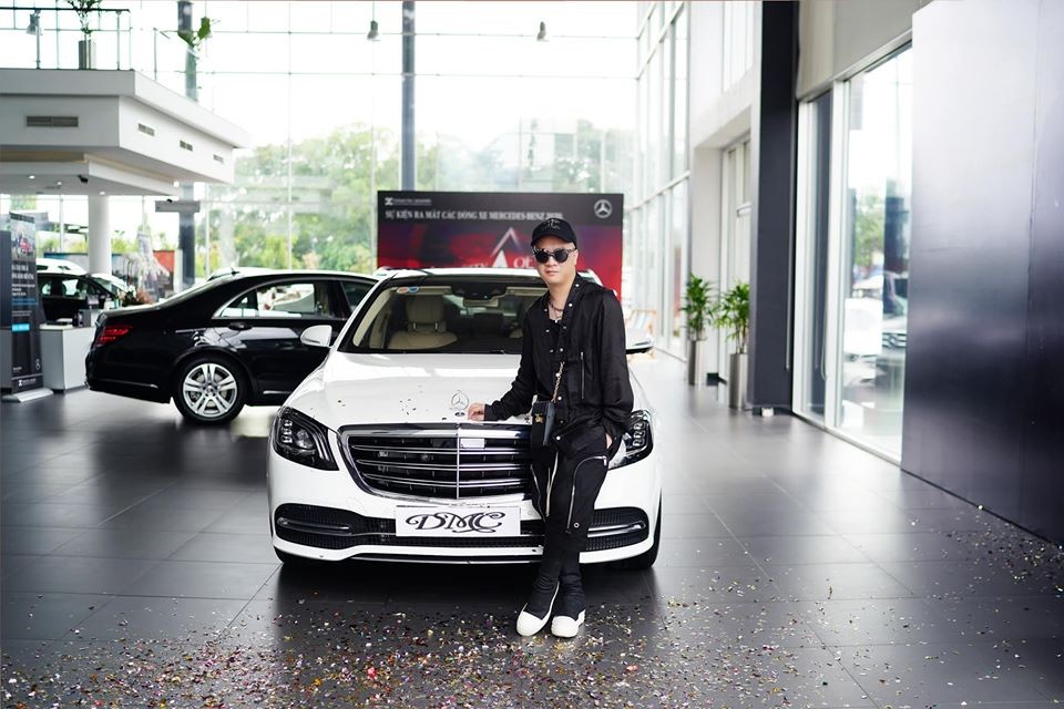 Ông bố của 8 đứa con mua chiếc xe sang Mercedes-Benz S450L Luxury vào tháng 6 năm ngoái