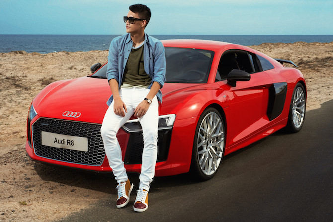 Công Vinh cùng siêu xe Audi R8 V10 Plus trước khi về tay Đông Nhi - Ông Cao Thắng