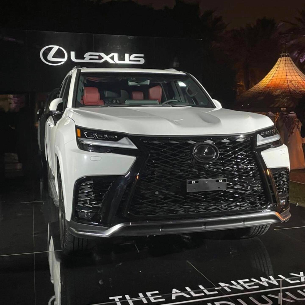 Lexus LX F Sport 2022 với thiết kế lưới tản nhiệt riêng Lexus LX F Sport 2022 với thiết kế lưới tản nhiệt riêng