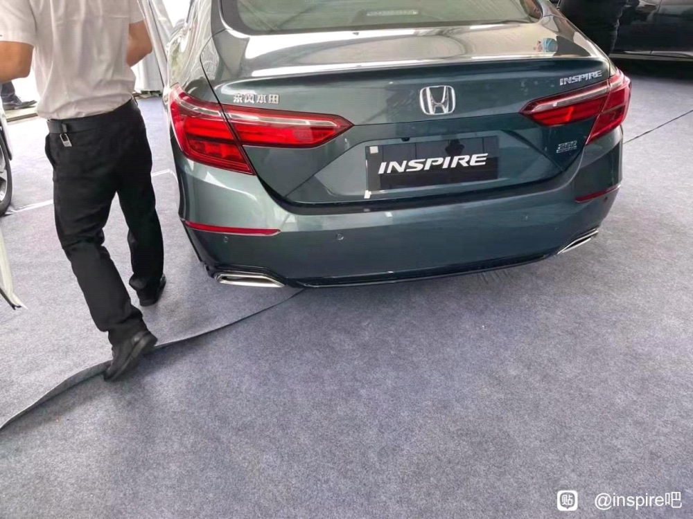 Honda Inspire 2022 bản máy xăng thông thường