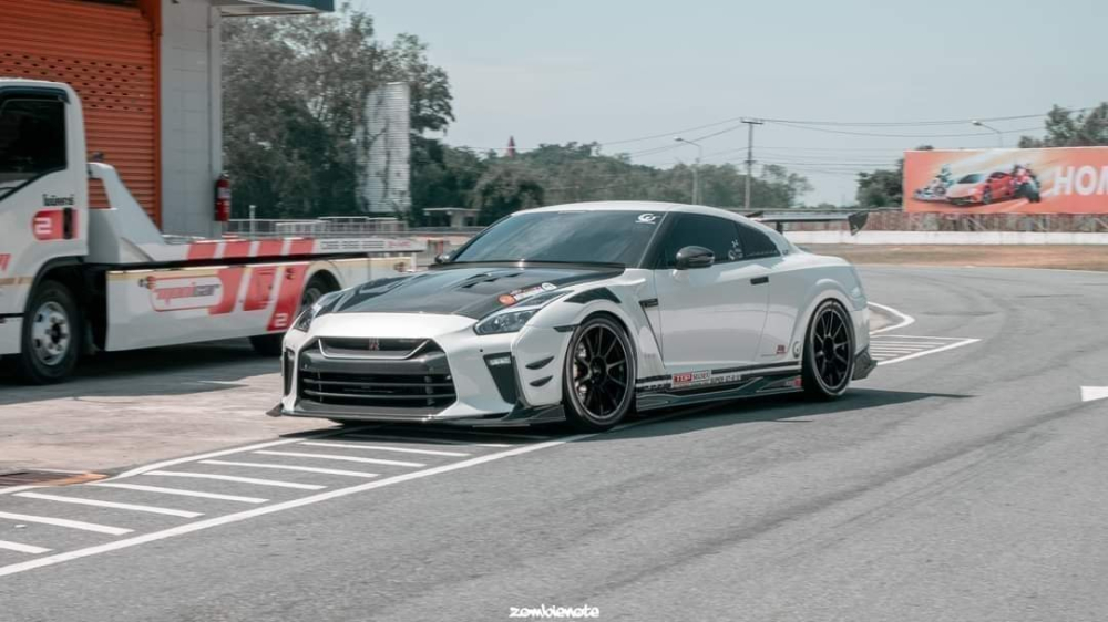 Chiếc Nissan GT-R R35 độ 1.600 m&atilde; lực l&uacute;c chưa xảy ra vụ ch&aacute;y