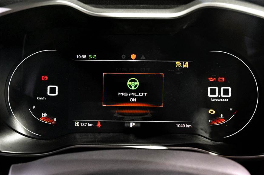 Bảng đồng hồ kỹ thuật số của MG Astor 2021