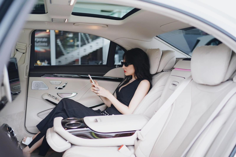 Sau hơn 6 năm mua xe Audi A5, Bảo Anh mới thay xế hộp mới l&agrave; Mercedes-Benz S450