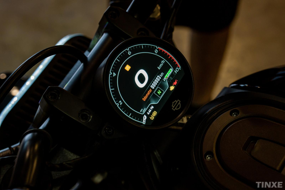 Đồng hồ TFT màu 4 inch trên Sportster S 1250 2021 Đồng hồ TFT màu 4 inch trên Sportster S 1250 2021
