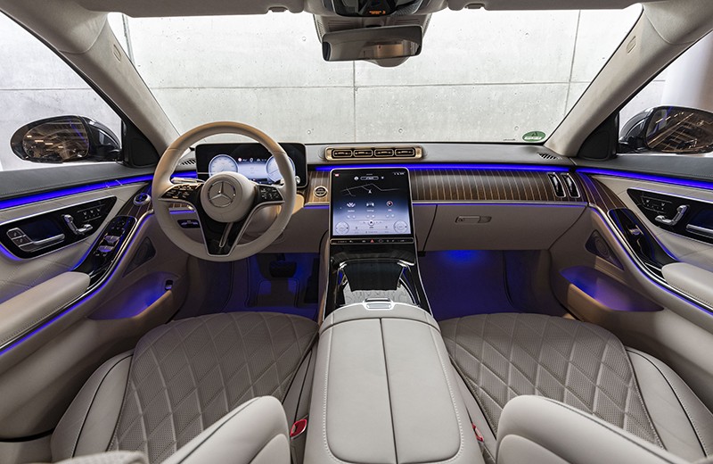 Toàn cảnh khoang lái của xe Mercedes-Benz S-Class 2021 Toàn cảnh khoang lái của xe Mercedes-Benz S-Class 2021