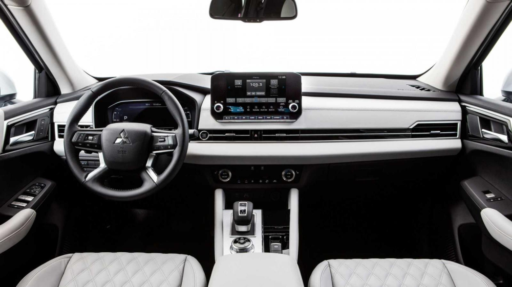 Nội thất của Mitsubishi Outlander