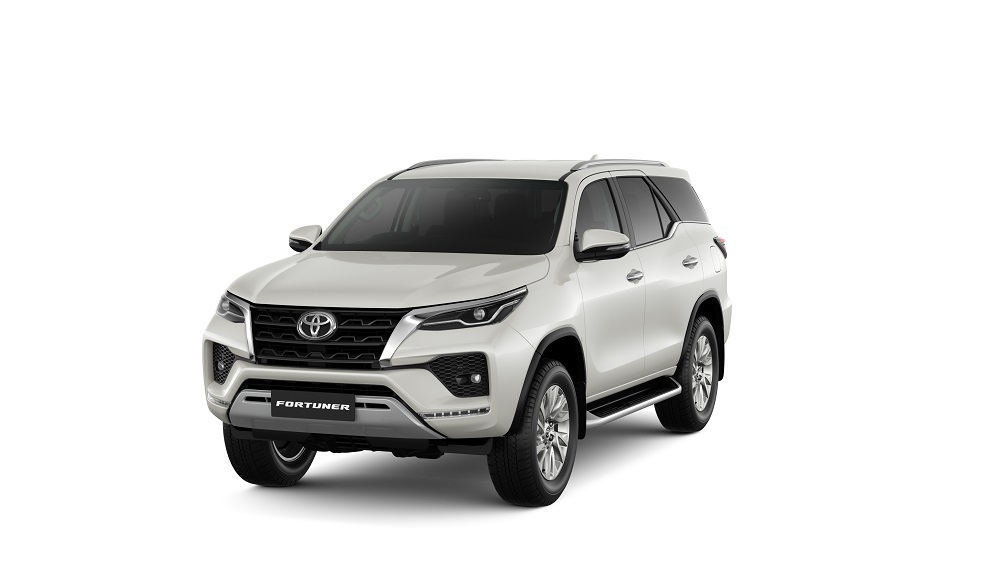 2 phiên bản nhập khẩu của Toyota Fortuner được bổ sung trang bị mới