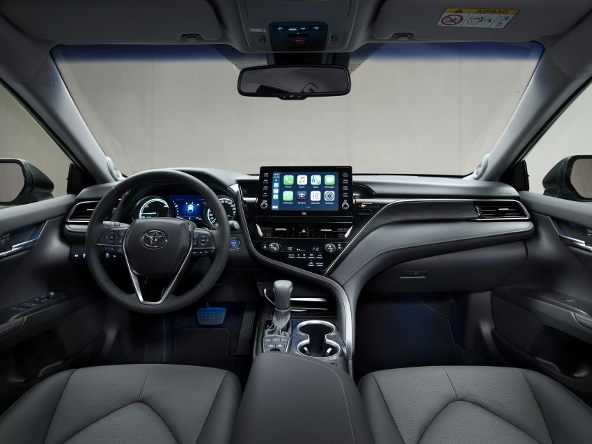 Nội thất bên trong Toyota Camry 2022