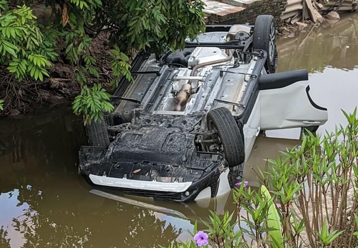 Thiệt hại của chiếc xe Toyota Corolla Cross khá nghiêm trọng