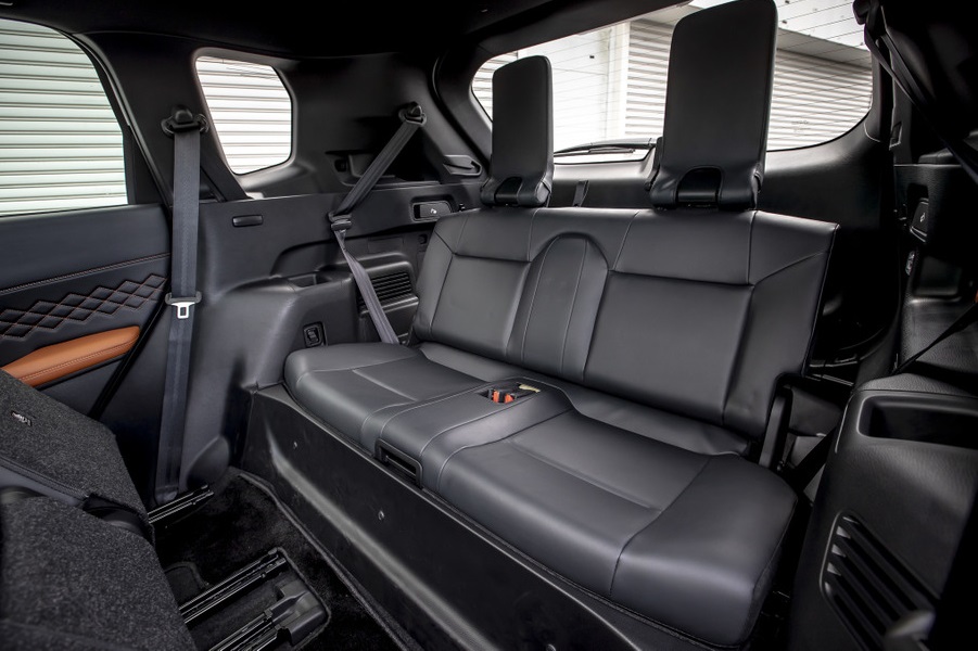 Hàng ghế thứ 3 của Mitsubishi Outlander PHEV 2022