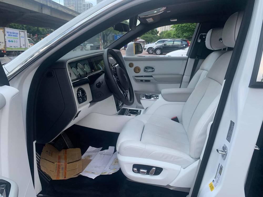 Nội thất xe siêu sang Rolls-Royce Phantom Tranquillity