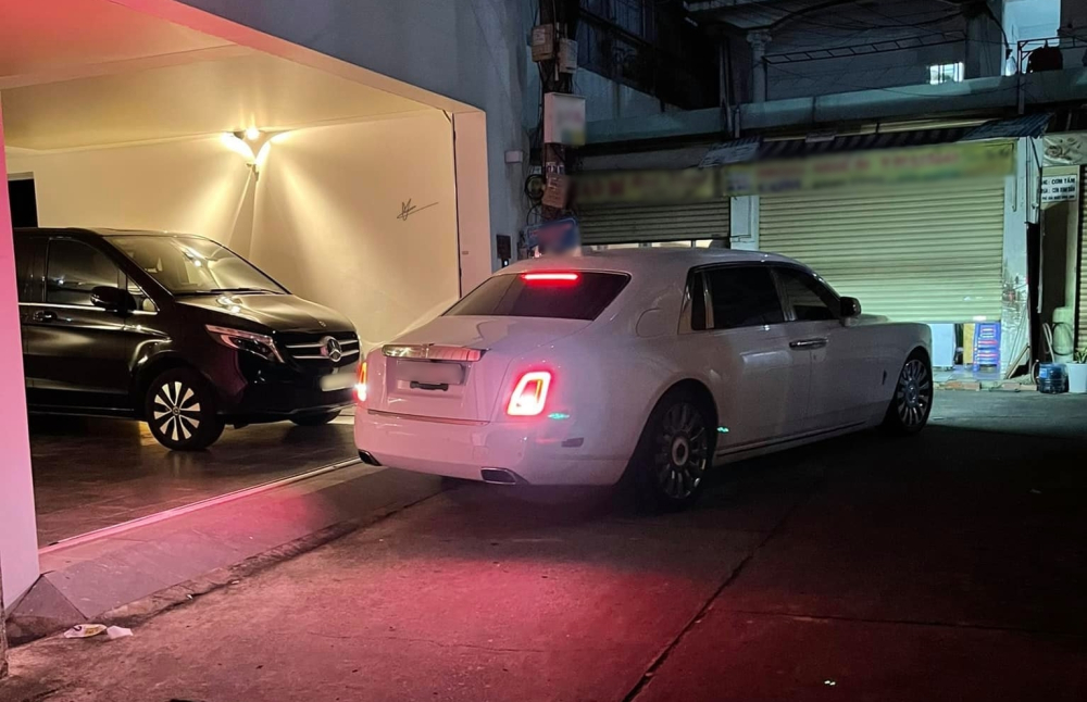 Vẻ đẹp của xe siêu sang Rolls-Royce Phantom Tranquillity