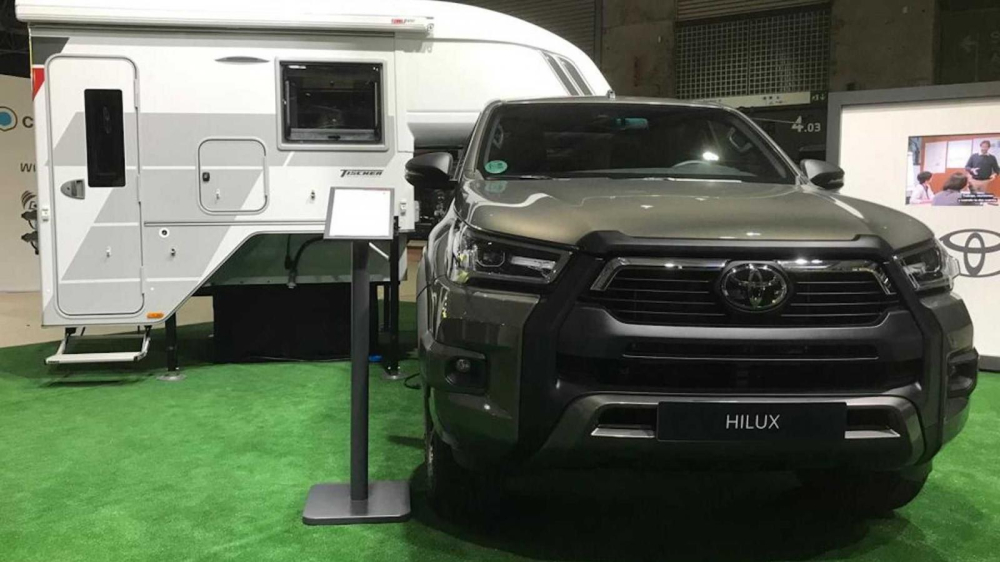 Toyota Hilux Invincible với khoang nh&agrave; ở Housing Cell