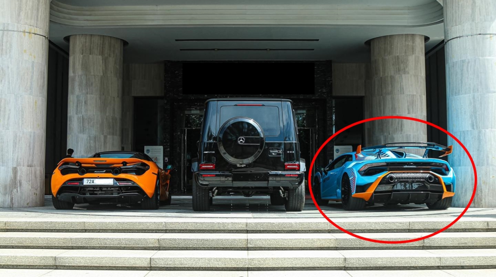 Lamborghini Huracan STO bất ngờ có mặt tại Vũng Tàu, đi đón là siêu xe mui trần McLaren 720S Spider Lamborghini Huracan STO bất ngờ có mặt tại Vũng Tàu, đi đón là siêu xe mui trần McLaren 720S Spider
