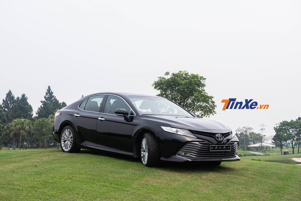 Thiết kế ngoại thất của Toyota Camry 2021