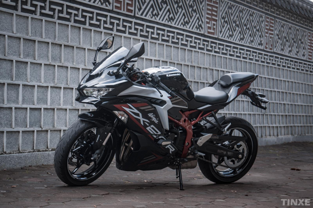 Kawasaki Ninja ZX-25R Kawasaki Ninja ZX-25R