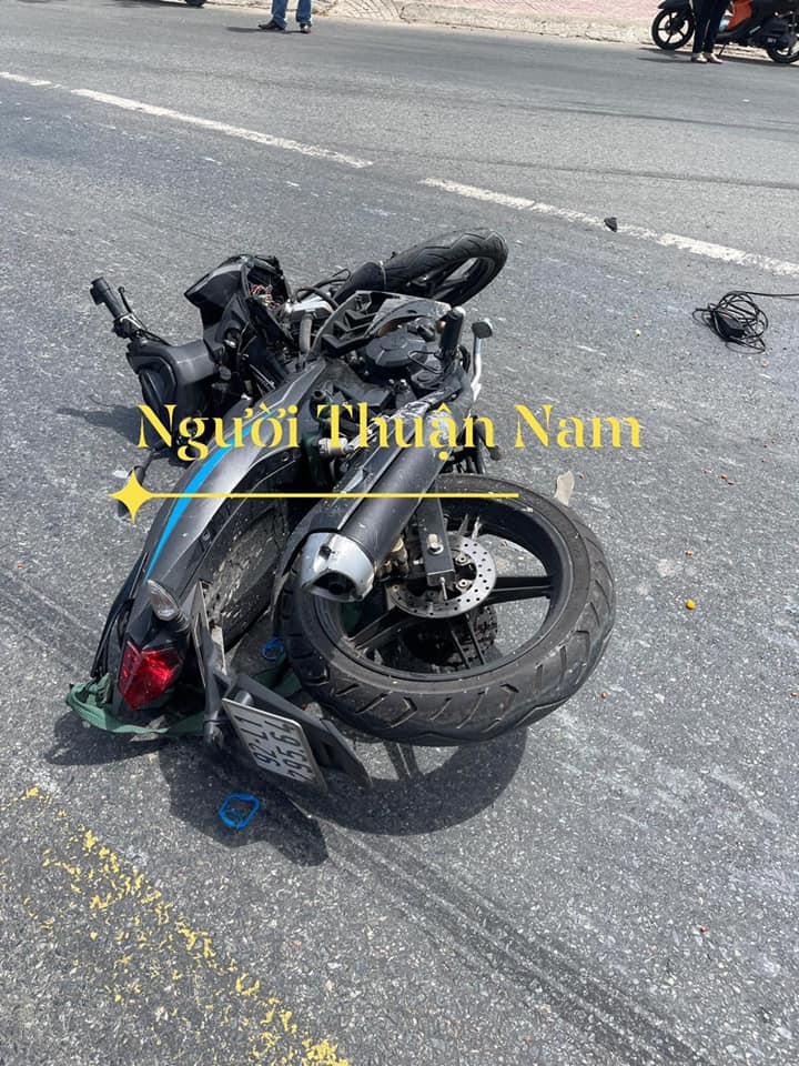 Chiếc xe m&aacute;y Yamaha Exciter của nạn nh&acirc;n bị hư hỏng