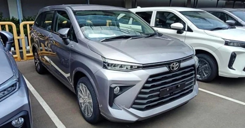 Toyota Avanza 2022 bản thường lộ diện, thiết kế kém thể thao hơn