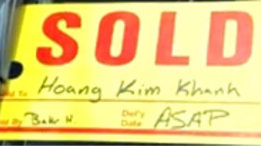 Tờ giây gây xôn xao mạng xã hội của Hoàng Kim Khánh, nhìn góc trái biết ngay đây là xe của Koenigsegg