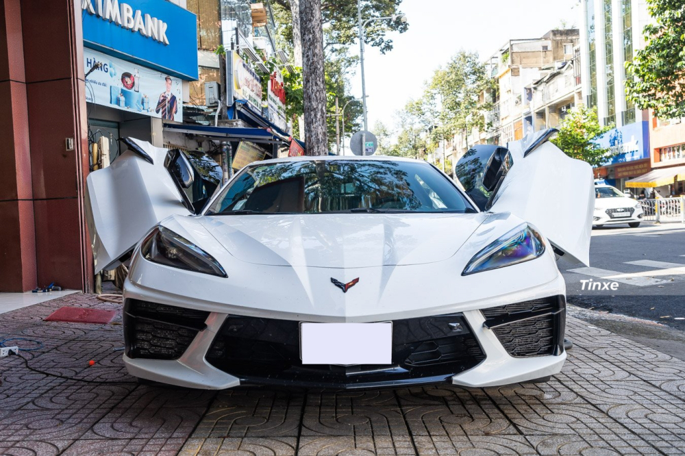 Ông chủ massage có tiếng ở Cần Thơ bán hàng độc Chevrolet Corvette C8