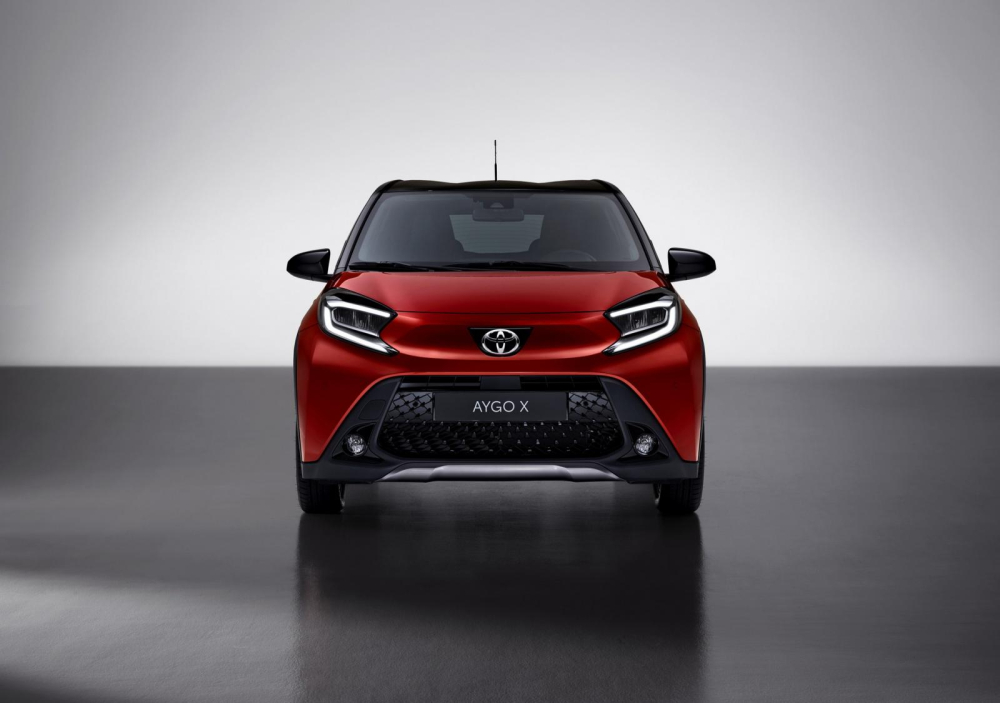 Cận cảnh đầu xe của Toyota Aygo X 2022