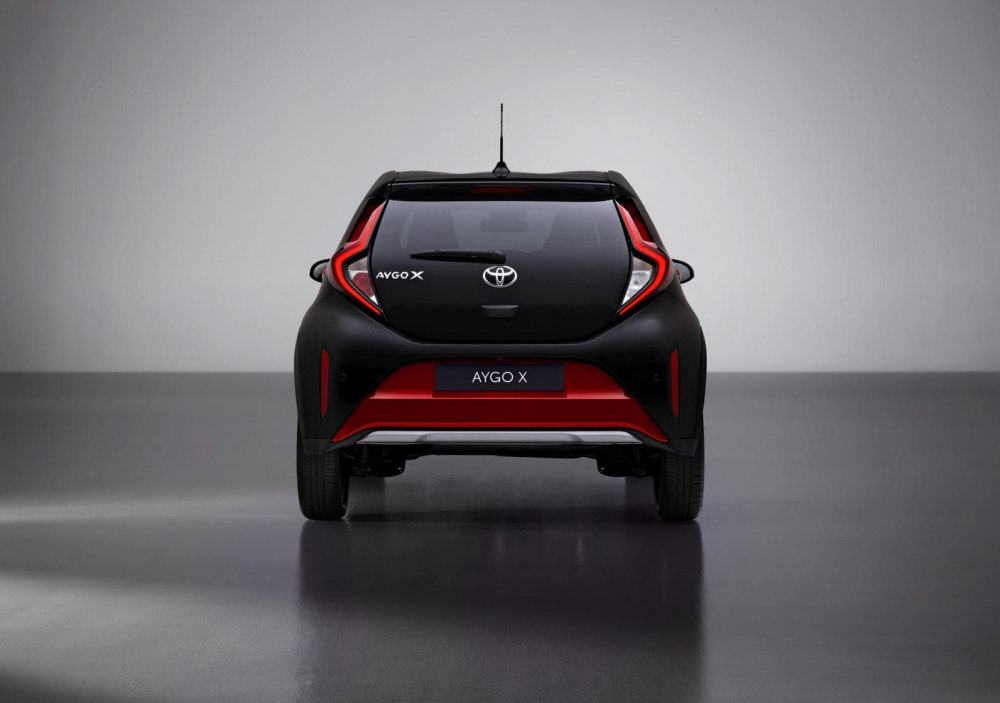 Thiết kế đằng sau của Toyota Aygo X 2022