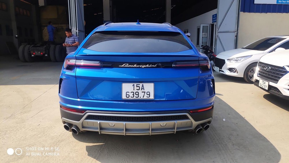 Còn đây là biển số của Lamborghini Urus
