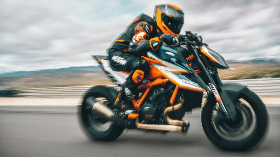 KTM 1290 Super Duke RR
