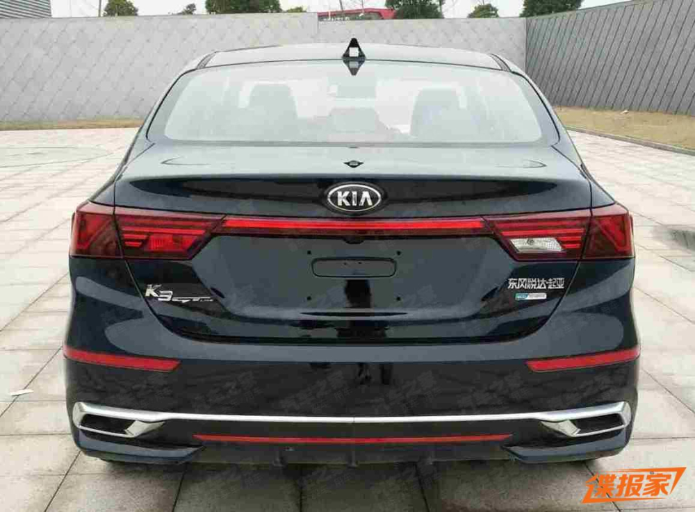 Thiết kế đằng sau của Kia K3 2022 dành cho Trung Quốc