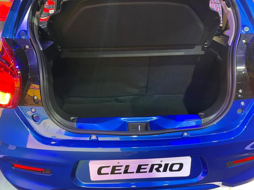 Khoang hành lý của Suzuki Celerio 2022 rộng hơn trước