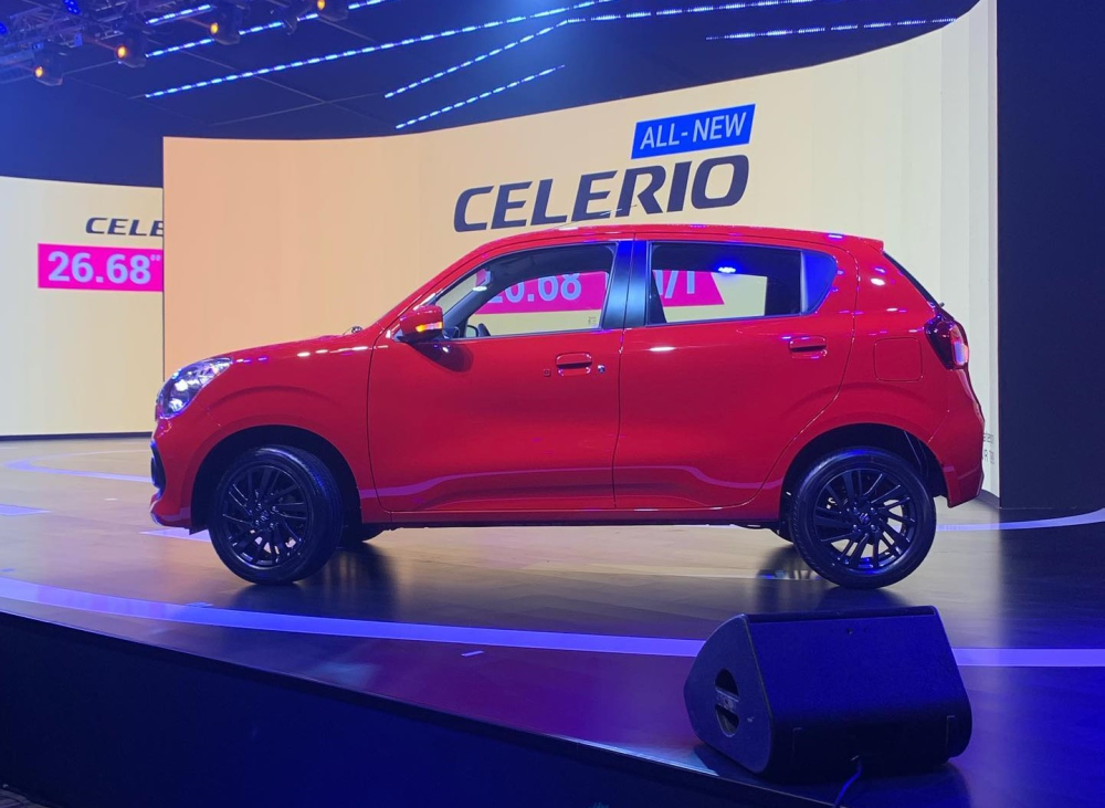 Sườn xe của Suzuki Celerio 2022 cũng được thiết kế theo phong cách tròn trịa hơn