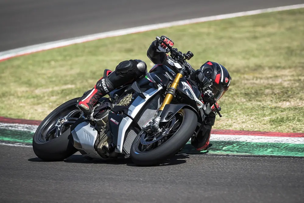 Ducati Streetfighter V4 SP