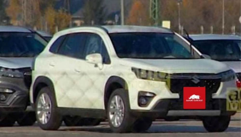 Suzuki S-Cross 2022 rò rỉ ảnh nóng, chuẩn bị khuấy đảo phân khúc SUV cỡ B