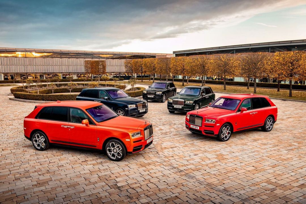 5 chiếc Rolls-Royce Cullinan này thuộc bộ sưu tập xe Festival of Lights