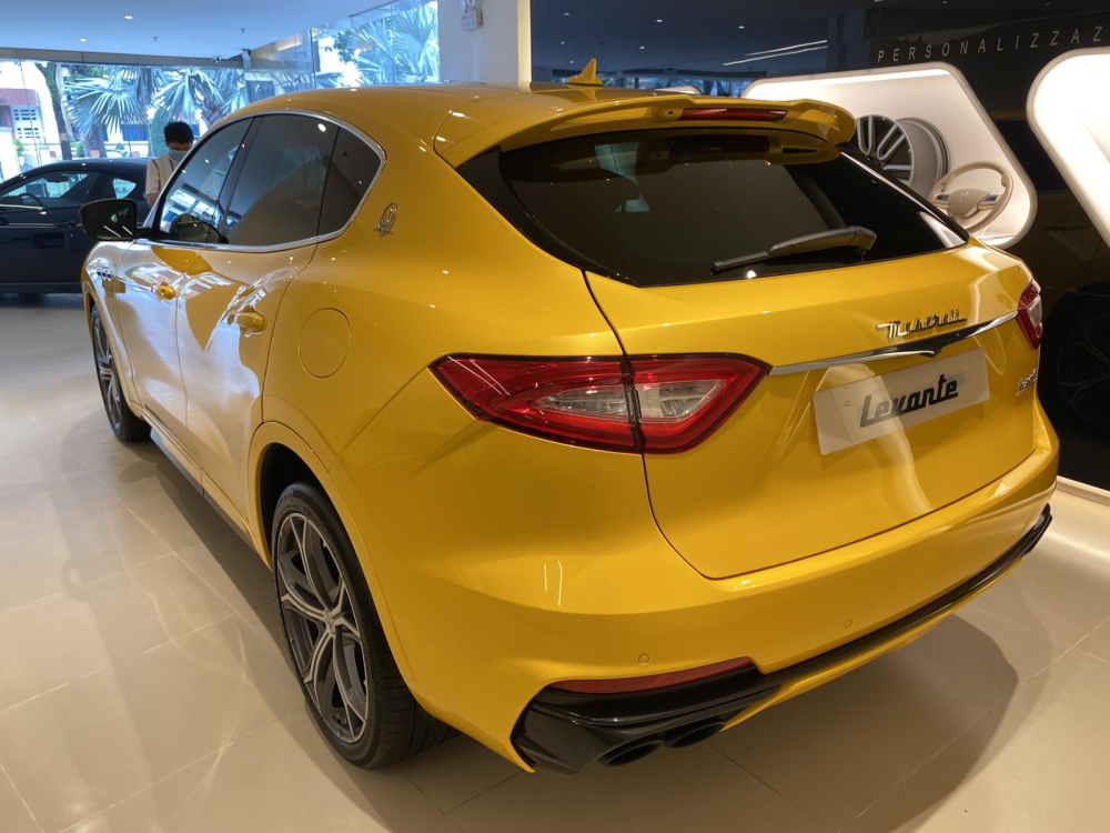 Maserati Levante Trofeo có giá cao gấp 3 lần bản tiêu chuẩn Maserati Levante Trofeo có giá cao gấp 3 lần bản tiêu chuẩn