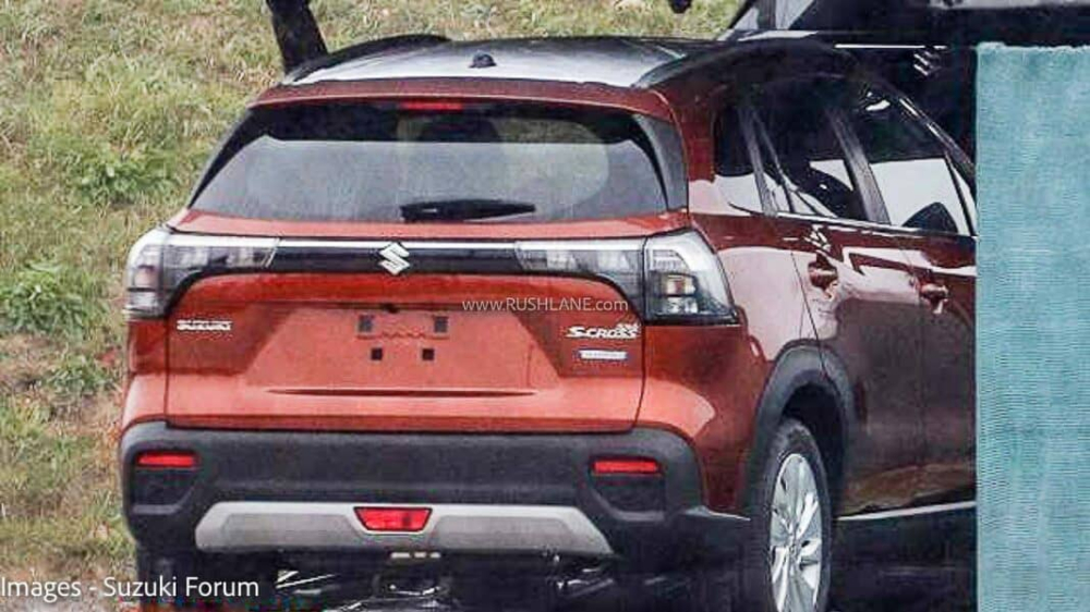 Thiết kế mới mẻ ph&iacute;a sau của Suzuki S-Cross 2022 