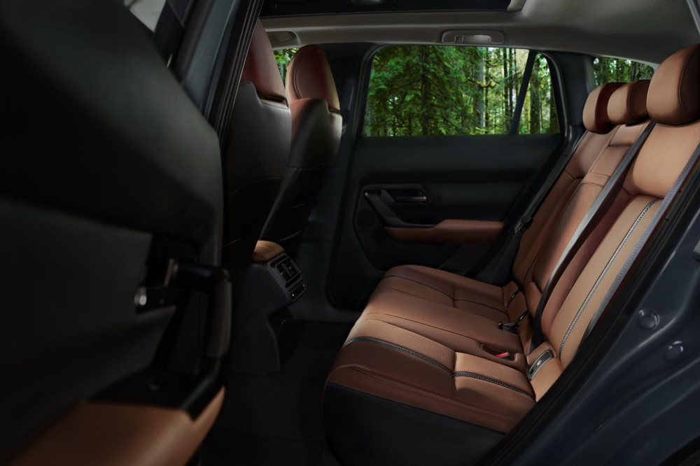 H&agrave;ng ghế sau của Mazda CX-50 2022 