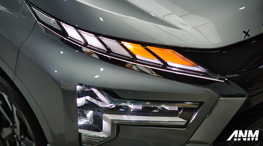 Hệ thống đ&egrave;n mới tr&ecirc;n đầu xe của Mitsubishi Xpander 2022
