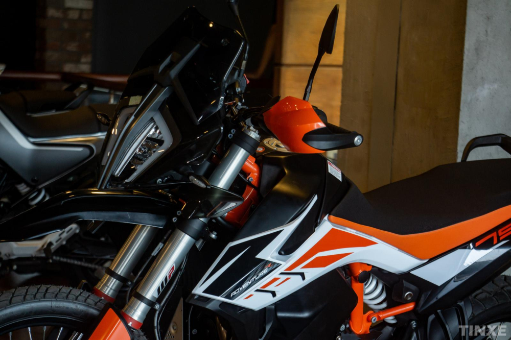 KTM 790 Adventure R KTM 790 Adventure R