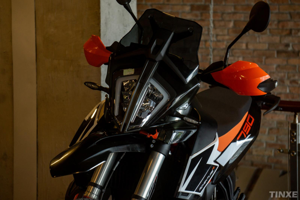 KTM 790 Adventure R KTM 790 Adventure R