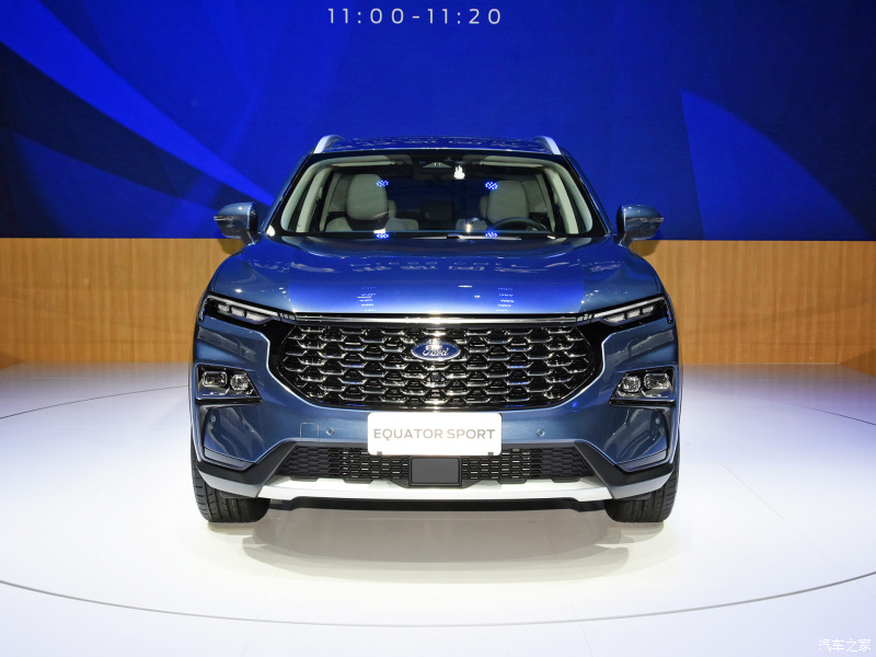 Thiết kế đầu xe của Ford Equator Sport 2022 