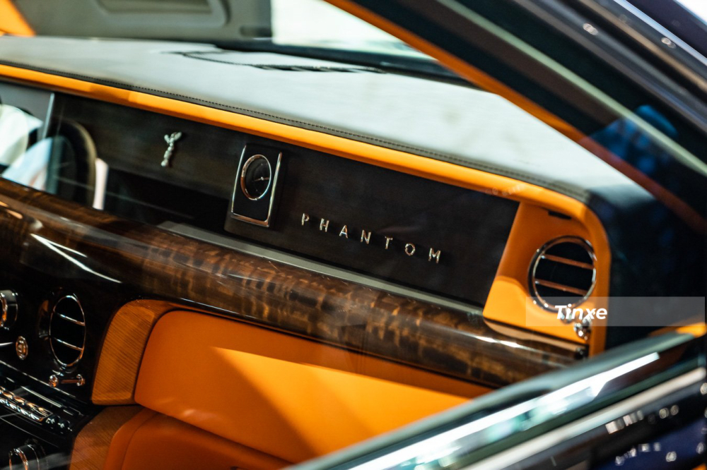 Nội thất của xe si&ecirc;u sang Rolls-Royce Phantom thế hệ thứ 8