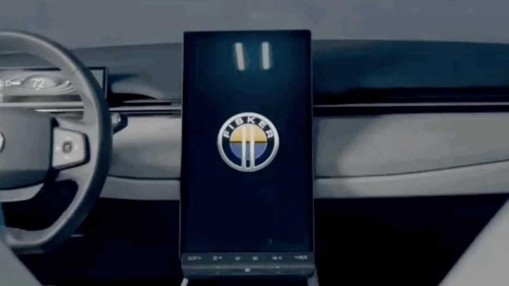 Màn hình 17,1 inch trong Fisker Ocean 2023