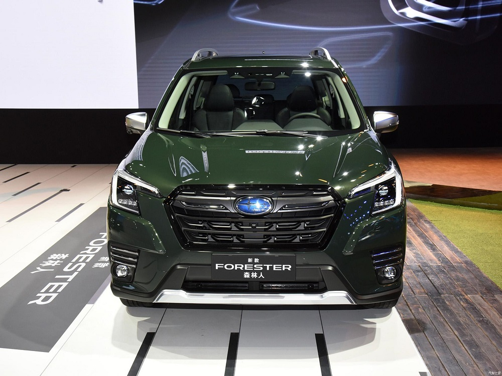 Cận cảnh thiết kế đầu xe của Subaru Forester 2022