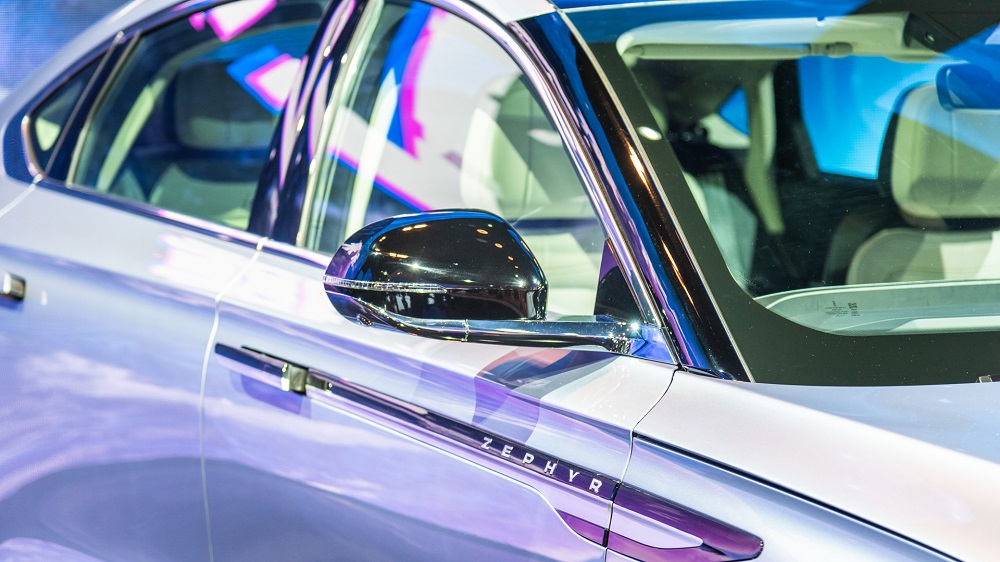 Nẹp bên sườn của Lincoln Zephyr 2022