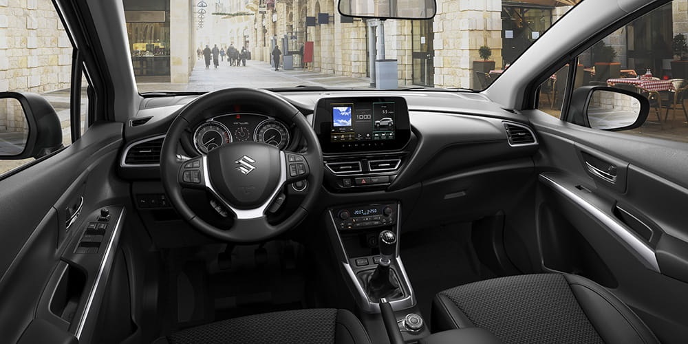 Nội thất bên trong Suzuki SX4 S-Cross 2022