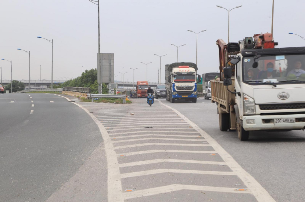Vạch xương cá có thể khiến các lái xe mắc lỗi khi tham gia giao thông, Vạch xương cá có thể khiến các lái xe mắc lỗi khi tham gia giao thông,