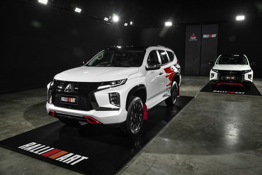 Mitsubishi Pajero Sport Ralliart 2022 ra mắt thị trường Thái Lan