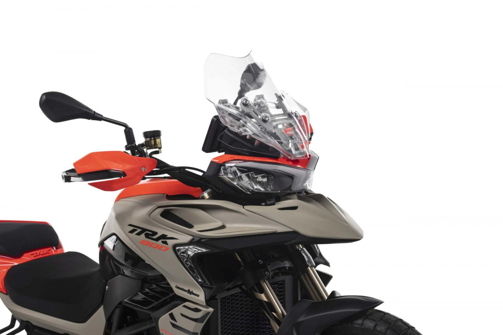 Benelli TRK 800 2022