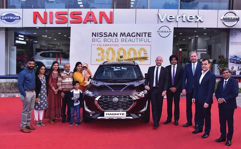 Nissan Magnite - đối thủ của Kia Sonet - bán chạy như tôm tươi